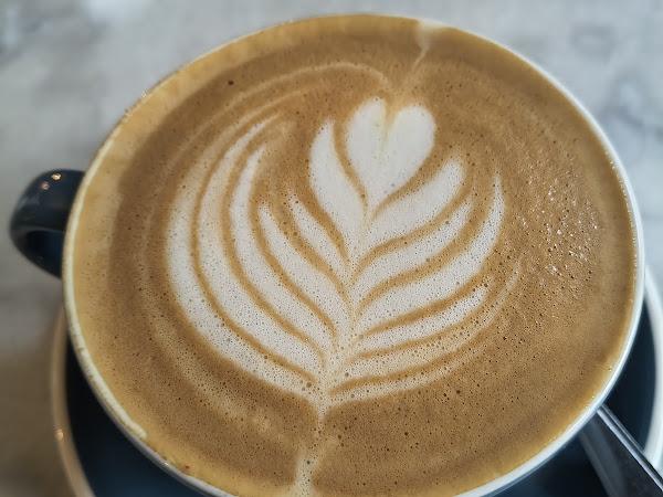 Latte macchito mit Hafermilch
