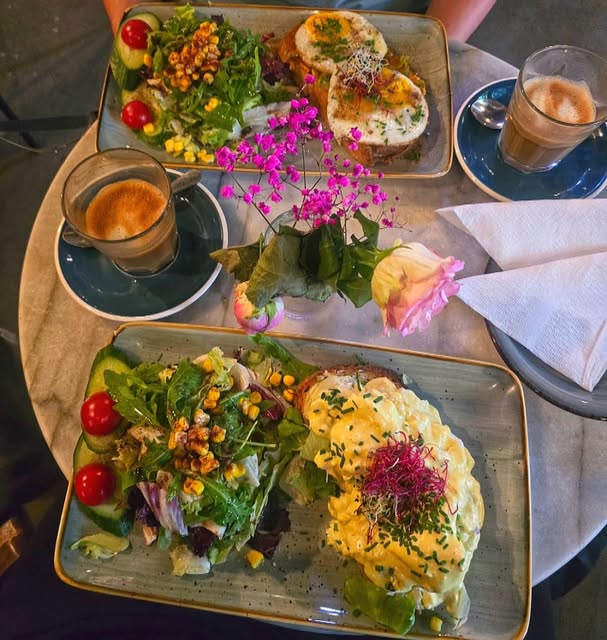 Instagram-Beitrag von @cafe_mampa